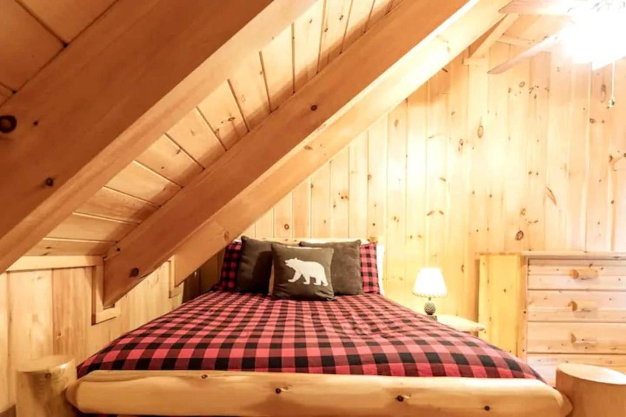 Smoky Mtn Hideaway - Cabin W/ Hot Tub & Pool Table Vila Sevierville Exterior foto
